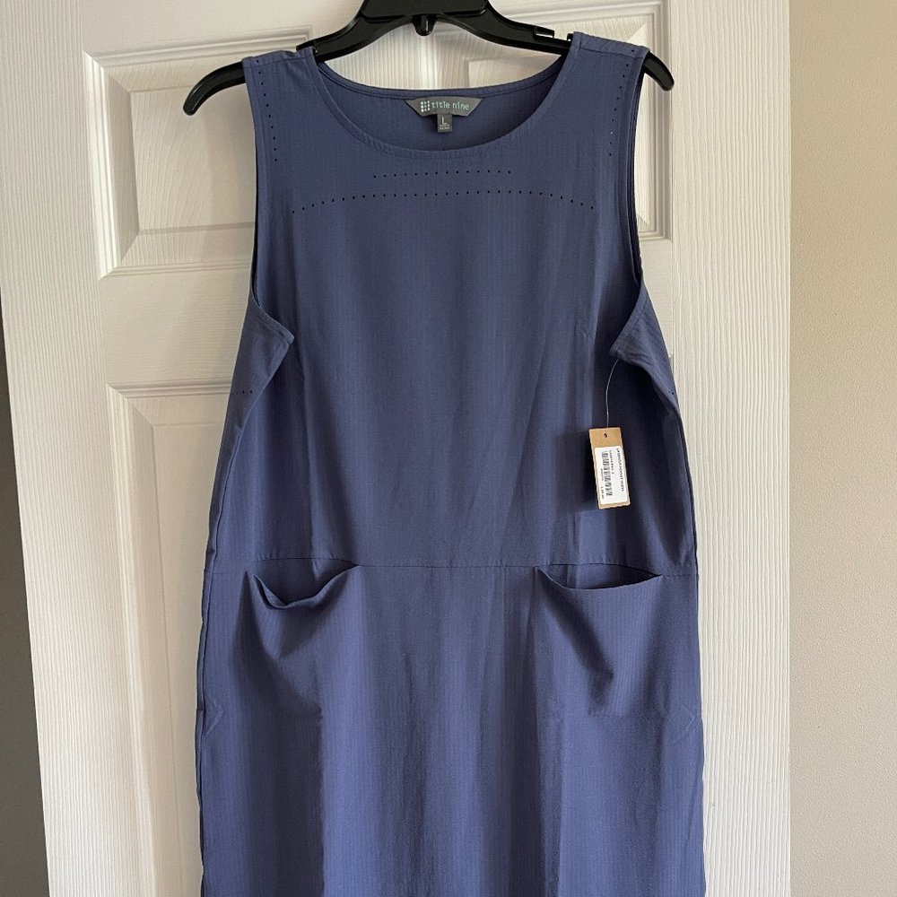 NWT! Title Nine Size L Lasercut Pocket Dress - blue - great for summer!
